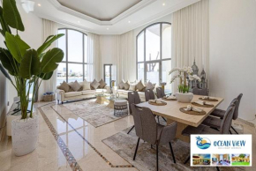 Beachfront Luxury Villa 5 BR and 1 maids room, private pool and direct beach access, Villa Palm Jumeirah
